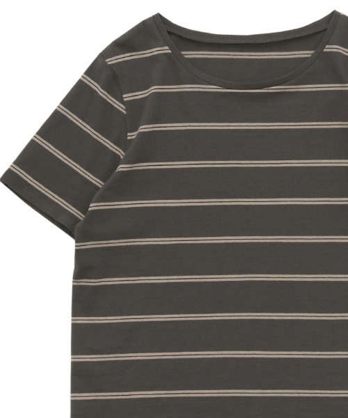 select MOCA(セレクトモカ)の「ボーダーシンプルTシャツ(Tシャツ/カットソー・レディース・ネイビー/カーキ/チャコールグレー・FREE)」の5枚目の写真