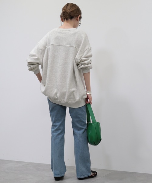 AMERICAN HOLIC（アメリカンホリック）の「【WEB限定】バックドレープロゴ裏毛プルオーバー（スウェット・レディース・グリーン/チャコールグレー/オートミール・M/L）」の18枚目の写真