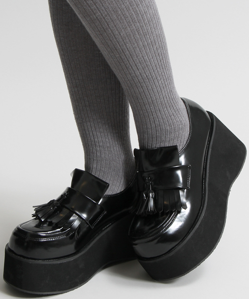 WEGO（ウィゴー）の「WEGO/ボリュームソールローファー（ドレスシューズ・レディース・ブラック/ワイン・MEDIUM/LARGE）」の2枚目の写真