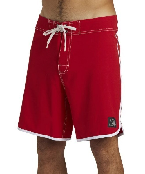 Quiksilver クイックシルバー　ボードショーツレッド チェック柄水着 セール】ORIGINAL SCALLOP 18/クイックシルバーサーフトランクス