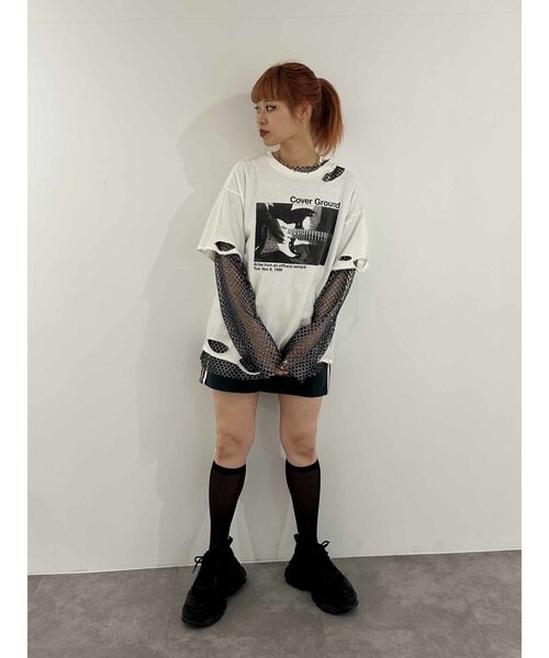 jouetie（ジュエティ）の「ダメージフォトBIG Tシャツ（Tシャツ/カットソー・レディース・ブラック/レッド/オフホワイト・MEDIUM）」の14枚目の写真