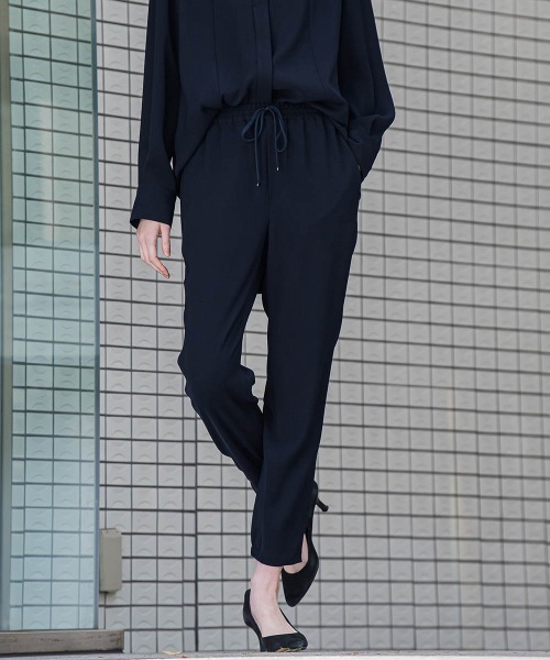 la.f…(ラエフ)の「【WEB別注/洗濯機で洗える/セットアップ可】ダブルクロス2WAYイージーパンツ(その他パンツ・レディース・ネイビー/ブラック/ベージュ・7号/11号/9号)」の3枚目の写真