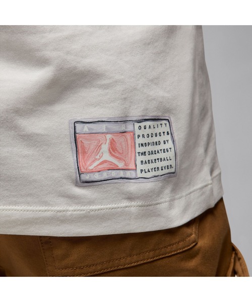JORDAN BRAND（ジョーダンブランド）の「ジョーダン  ジョーダン FLT ESS リングス S/S クルー（Tシャツ/カットソー・メンズ・オフホワイト/ブラック/レッド・S/M/L/XL/2XL/3XL）」の5枚目の写真