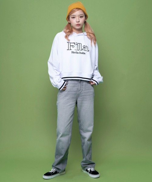FILA(フィラ)の「FILA フィラ ブランド ロゴ ショート ラグラン ラインリブ 裏毛 長袖 スウェット パーカー フーディー(パーカー・レディース・ホワイト/ブラック/ブルー・M/L/LL)」の6枚目の写真