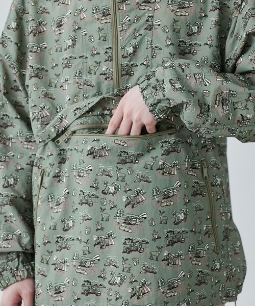 COLEMAN(コールマン)の「Coleman(コールマン)別注グラフィックナイロンアノラックパーカー(セットアップ可能)(パーカー・メンズ・その他1/その他2・M/L)」の8枚目の写真