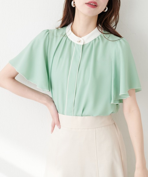 natural couture（ナチュラルクチュール）の「【WEB限定】デザイン釦配色フレア袖ブラウス（シャツ/ブラウス・レディース・グリーン/モカ/ネイビー/ドット/サックスブルー/オフホワイト/グレー・FREE）」の5枚目の写真
