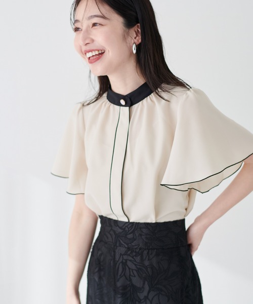 natural couture（ナチュラルクチュール）の「【WEB限定】デザイン釦配色フレア袖ブラウス（シャツ/ブラウス・レディース・グリーン/モカ/ネイビー/ドット/サックスブルー/オフホワイト/グレー・FREE）」の11枚目の写真