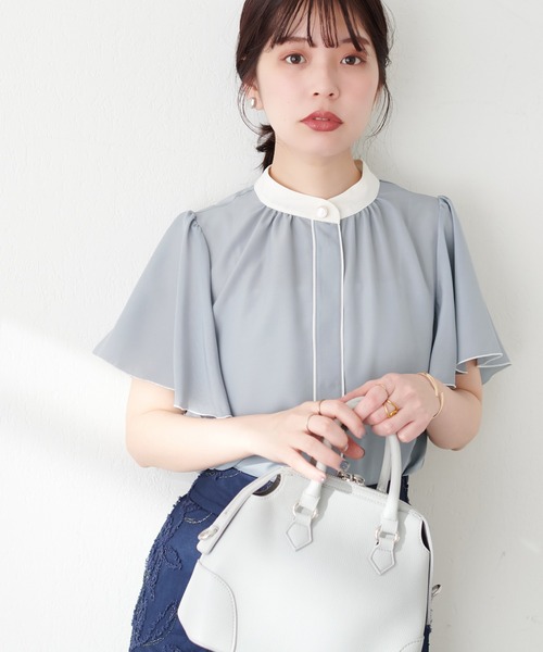 natural couture（ナチュラルクチュール）の「【WEB限定】デザイン釦配色フレア袖ブラウス（シャツ/ブラウス・レディース・グリーン/モカ/ネイビー/ドット/サックスブルー/オフホワイト/グレー・FREE）」の16枚目の写真