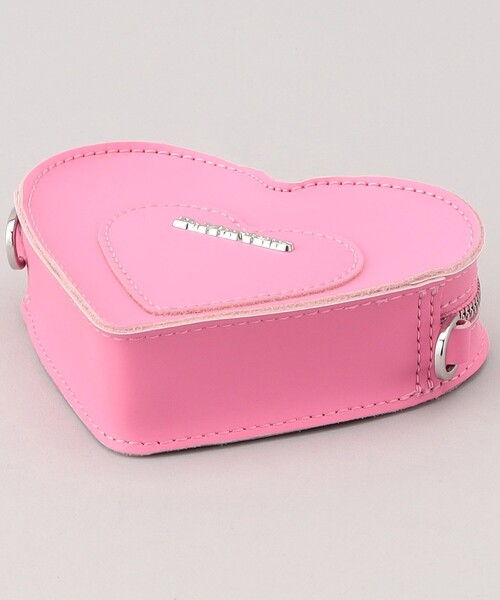 Dr. Martens（ドクターマーチン）の「Dr.Martens/ドクターマーチン Mini Heart Bag / AD092100 / AD092001 / AD092650 / ハートミニショルダーバッグ（ショルダーバッグ・レディース・ブラック/ピンク/ホワイト・ONE SIZE）」の12枚目の写真