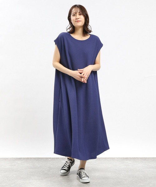 GLOBAL WORK Smile Seed Store（グローバルワーク スマイルシードストア）の「フクレジャガードワンピースフレンチスリーブ/108549（ワンピース・レディース・ブルー系その他6/モカ/アイボリー/ブラック・X-LARGE/LARGE/MEDIUM/SMALL）」の4枚目の写真