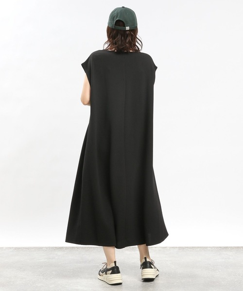 GLOBAL WORK Smile Seed Store（グローバルワーク スマイルシードストア）の「フクレジャガードワンピースフレンチスリーブ/108549（ワンピース・レディース・ブルー系その他6/モカ/アイボリー/ブラック・X-LARGE/LARGE/MEDIUM/SMALL）」の12枚目の写真