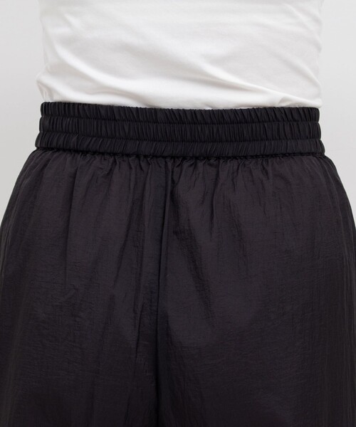 NOLLEY’S(ノーリーズ)の「◇【WEB限定】《セットアップ対応》ウォッシャブルシアーオーガンジーパラシュートパンツ(その他パンツ・レディース・チャコールグレー/ネイビー・36/38)」の19枚目の写真