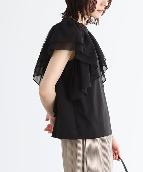 n'OrLABEL(ノアールレーベル)の「ショルダーフリルプルオーバー(Tシャツ/カットソー・レディース・オフホワイト/ブラック・2/1)」の18枚目の写真