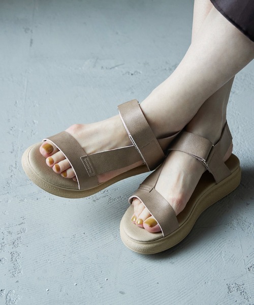 Fashion Letter（ファッションレター）の「日本製 バックゴムベルト スポーツサンダル レディース 痛くないサンダル（サンダル・レディース・シルバー/ブラック/ベージュ系その他・S/M/L/LL）」の16枚目の写真