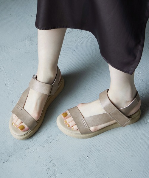 Fashion Letter（ファッションレター）の「日本製 バックゴムベルト スポーツサンダル レディース 痛くないサンダル（サンダル・レディース・シルバー/ブラック/ベージュ系その他・S/M/L/LL）」の18枚目の写真