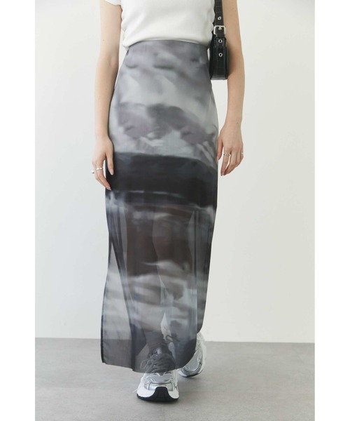 Solace（ソレイス）の「ニュアンス柄シアーナローロングスカート（スカート・レディース・ブラック/ベージュ/オレンジ・FREE）」の5枚目の写真