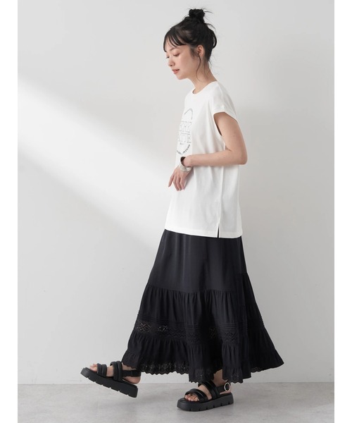 earth music&ecology（アースミュージックアンドエコロジー）の「TERRE　BATTUE　フレンチT（Tシャツ/カットソー・レディース・チャコールグレー/オフホワイト・FREE）」の3枚目の写真