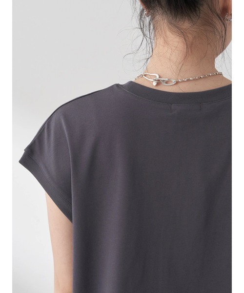 earth music&ecology（アースミュージックアンドエコロジー）の「TERRE　BATTUE　フレンチT（Tシャツ/カットソー・レディース・チャコールグレー/オフホワイト・FREE）」の14枚目の写真