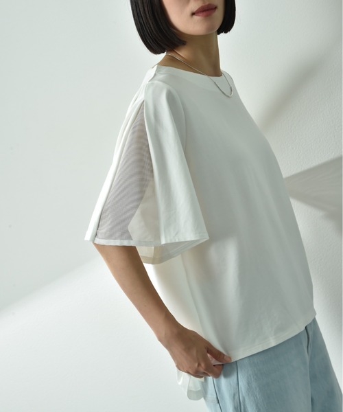 INTERPLANET（インタープラネット）の「袖フレアーメッシュプルオーバー（Tシャツ/カットソー・レディース・ブラック/オフホワイト/ブルー・FREE）」の17枚目の写真