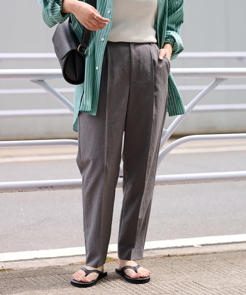 FRAMeWORK（フレームワーク）の「撥水リサイクルPeイージーパンツ