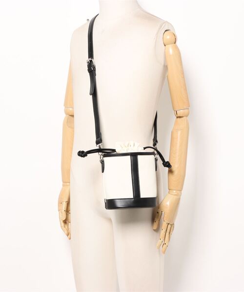 【セール】【Narcissus】 バケツバッグ(ハンドバッグ)|Narcissus(ナルシス) 【セール】【Narcissus】 バケツバッグ(ハンドバッグ)|Narcissus(ナルシス)