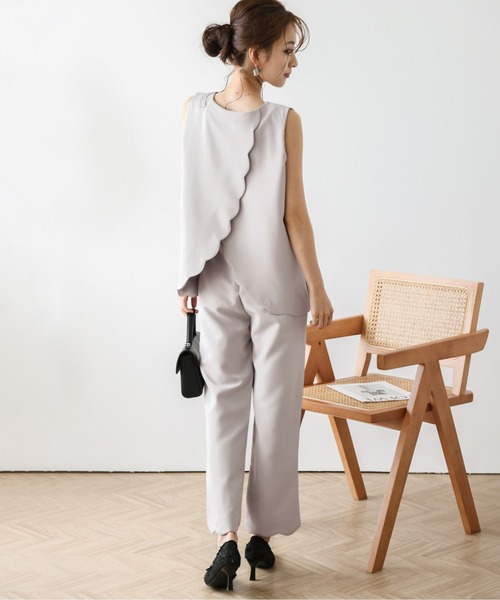 AMELY(エミリー)の「スカラップセットアップ(セットアップ・レディース・ブラック/グレー/ネイビー・フリー)」の4枚目の写真
