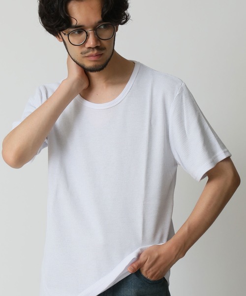 ARCADE（アーケード）の「選べる首元 サーマル素材 ワッフル クルーネック＆ヘンリーネック　半袖Tシャツ（Tシャツ/カットソー・メンズ・カーキ系1/ブラック系1/ブラック系2/ホワイト系1/ホワイト系2/グレー系2・M/L/LL）」の2枚目の写真