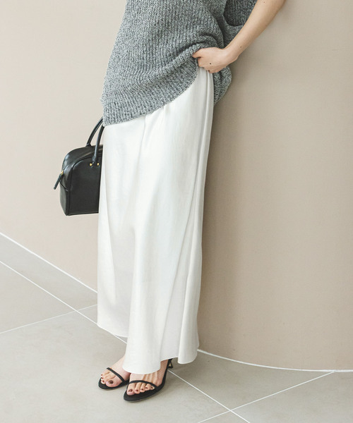 Noble（ノーブル）の「《追加》ナローAラインサテンスカート（スカート・レディース・ブラウン/ベージュ/ホワイト・FREE）」の12枚目の写真