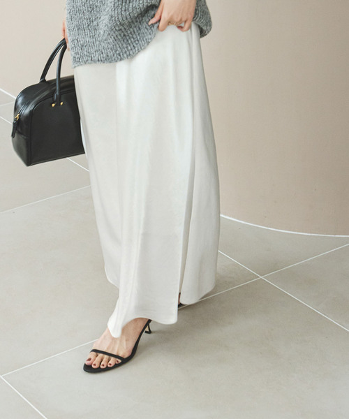 Noble（ノーブル）の「《追加》ナローAラインサテンスカート（スカート・レディース・ブラウン/ベージュ/ホワイト・FREE）」の16枚目の写真