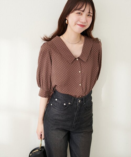 natural couture（ナチュラルクチュール）の「深V衿付きブラウス（シャツ/ブラウス・レディース・ブラック/オフホワイト/ブルー/その他1/その他2・FREE）」の10枚目の写真