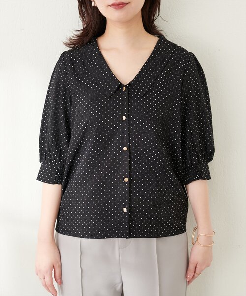 natural couture（ナチュラルクチュール）の「深V衿付きブラウス（シャツ/ブラウス・レディース・ブラック/オフホワイト/ブルー/その他1/その他2・FREE）」の19枚目の写真