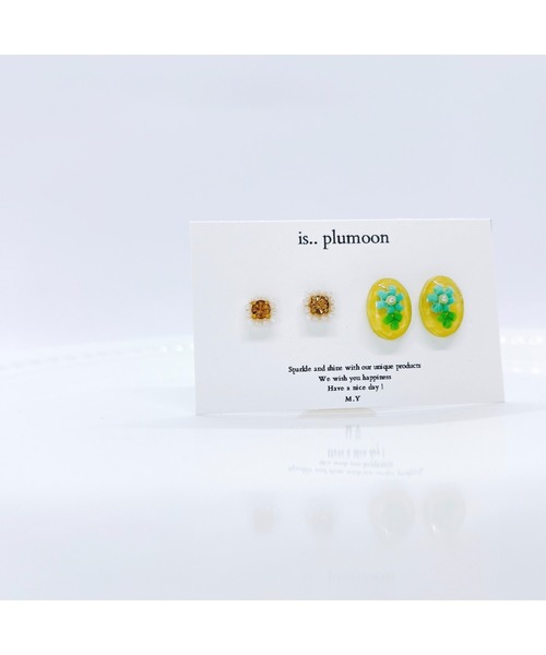 tone(トーン)の「【plumoon】ミニビジューとお花(MA)(ピアス(両耳用)・レディース・ブラウン系その他・FREE)」の2枚目の写真