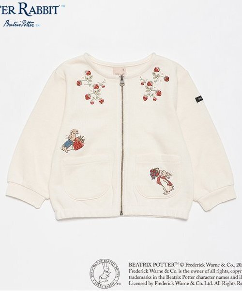 petit main(プティマイン)の「【ピーターラビット】苺刺繍ZIPカーデ(カーディガン/ボレロ・キッズ・アイボリー/ピンク/ブルー・120cm/110cm/100cm/90cm/80cm/130cm)」の2枚目の写真