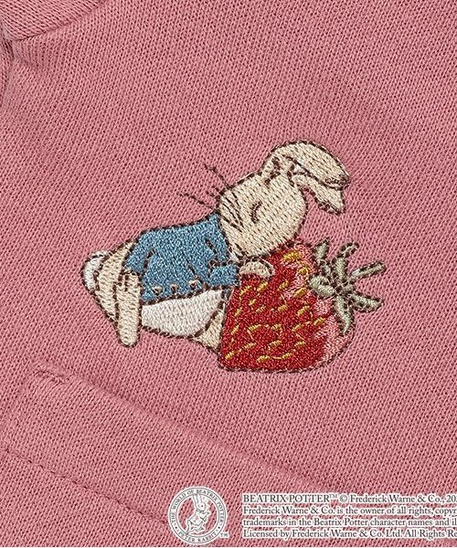 petit main(プティマイン)の「【ピーターラビット】苺刺繍ZIPカーデ(カーディガン/ボレロ・キッズ・アイボリー/ピンク/ブルー・120cm/110cm/100cm/90cm/80cm/130cm)」の8枚目の写真