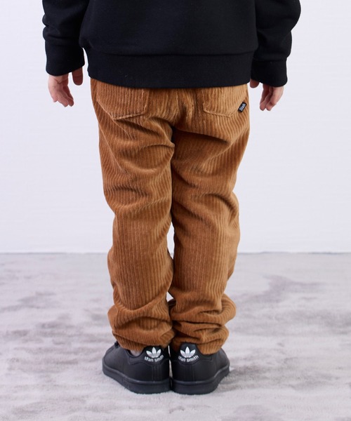 DILASH(ディラッシュ)の「コーデュロイ風ストレートパンツ(その他パンツ・キッズ・ライトベージュ/グリーン/キャメル・80/90/100/110/120/130/140)」の5枚目の写真