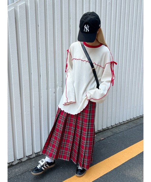 WC（ダブル シー）の「ショルダーリボンメロウワッフルロンT（Tシャツ/カットソー・レディース・アイボリー/ブラック/ピンク・FREE）」の4枚目の写真