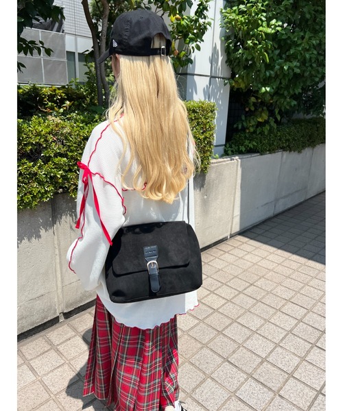 WC（ダブル シー）の「ショルダーリボンメロウワッフルロンT（Tシャツ/カットソー・レディース・アイボリー/ブラック/ピンク・FREE）」の5枚目の写真