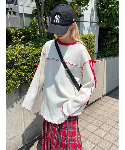 WC（ダブル シー）の「ショルダーリボンメロウワッフルロンT（Tシャツ/カットソー・レディース・アイボリー/ブラック/ピンク・FREE）」の6枚目の写真