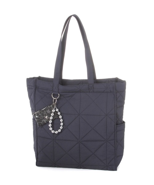 GLOBAL WORK（グローバルワーク）の「推しごとキルティングトート/145465（トートバッグ・レディース・シルバー/ブルー/アイボリー/カーキ/ブラック/ピンク/オレンジ/ライトベージュ/ライトグレー/ミント/ネイビー/ライトイエロー/ダークブルー・ONE SIZE）」の7枚目の写真