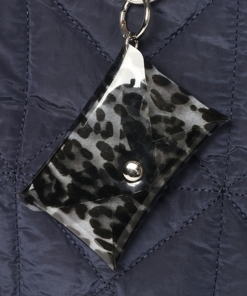 GLOBAL WORK（グローバルワーク）の「推しごとキルティングトート/145465（トートバッグ・レディース・シルバー/ブルー/アイボリー/カーキ/ブラック/ピンク/オレンジ/ライトベージュ/ライトグレー/ミント/ネイビー/ライトイエロー/ダークブルー・ONE SIZE）」の17枚目の写真