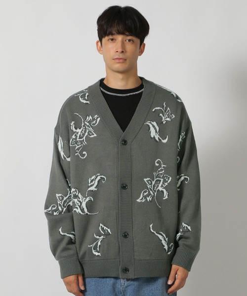 LAKOLE(ラコレ)の「リーフモチーフ柄カーディガン/146466(カーディガン/ボレロ・メンズ・チェリーレッド/グレー/ネイビー・LARGE/MEDIUM/X-LARGE)」の13枚目の写真