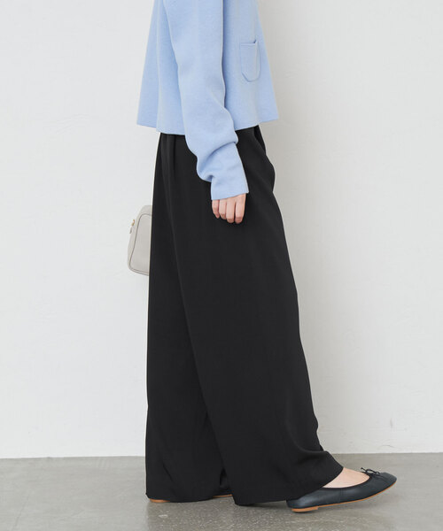 SLOBE IENA（スローブイエナ）の「タックワイドイージーパンツ（その他パンツ・レディース・ブラック/ネイビー・36/38）」の15枚目の写真
