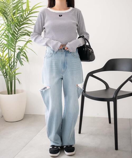 WEGO（ウィゴー）の「WEGO/ワンポイントデザインフィンガーホールリブロンT（Tシャツ/カットソー・レディース・オフホワイト/ホワイト系その他5/ブラック/ブラック系その他5・FREE）」の6枚目の写真