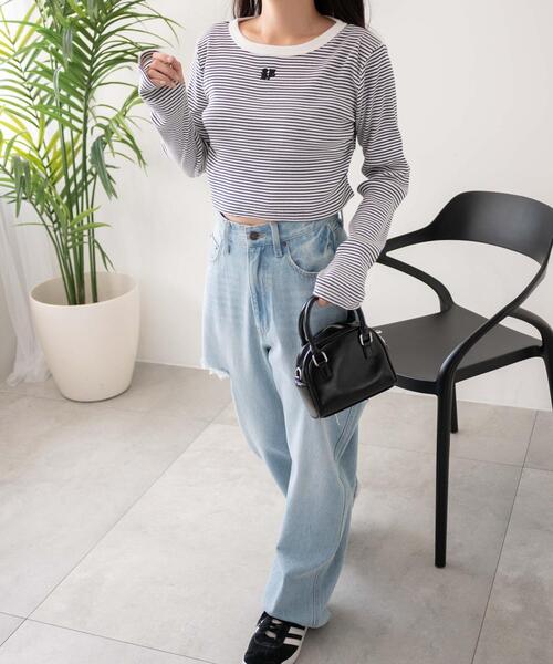 WEGO（ウィゴー）の「WEGO/ワンポイントデザインフィンガーホールリブロンT（Tシャツ/カットソー・レディース・オフホワイト/ホワイト系その他5/ブラック/ブラック系その他5・FREE）」の16枚目の写真