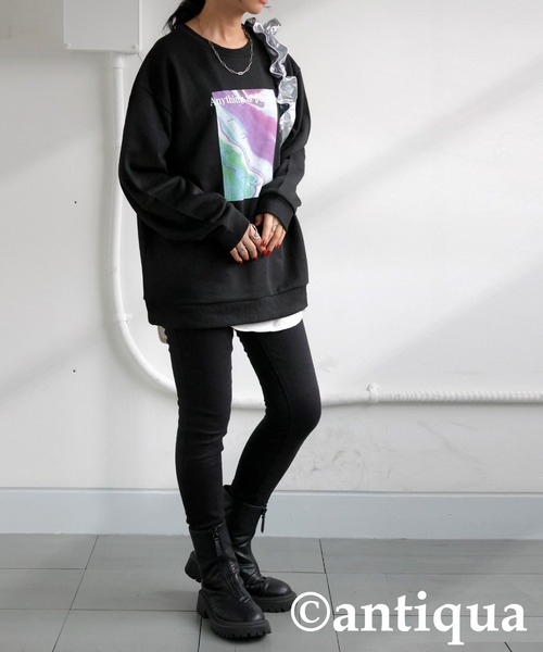 antiqua(アンティカ)の「プリントデザイントップス(スウェット・レディース・ブラック/ホワイト・ONESIZE)」の12枚目の写真