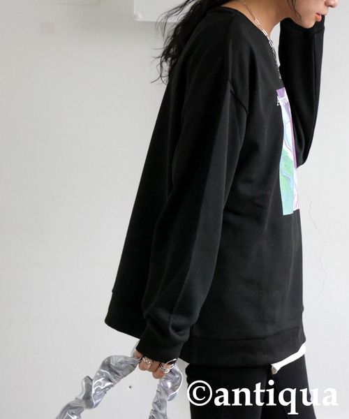 antiqua(アンティカ)の「プリントデザイントップス(スウェット・レディース・ブラック/ホワイト・ONESIZE)」の11枚目の写真