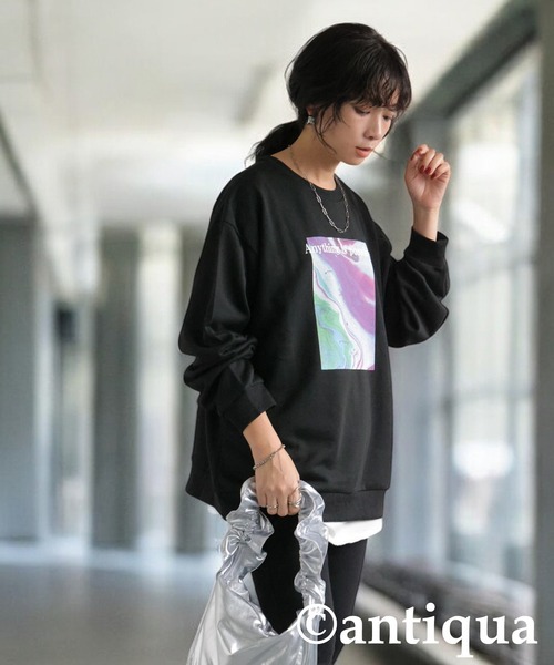 antiqua(アンティカ)の「プリントデザイントップス(スウェット・レディース・ブラック/ホワイト・ONESIZE)」の10枚目の写真