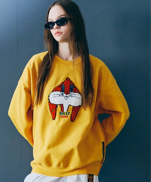 RNA（アールエヌエー）の「M2360 ユーズドエフェクトラビットトレーナー（Tシャツ/カットソー・レディース・イエロー系その他/ネイビー/レッド/パープル/イエロー/ブラック・MEDIUM）」の19枚目の写真