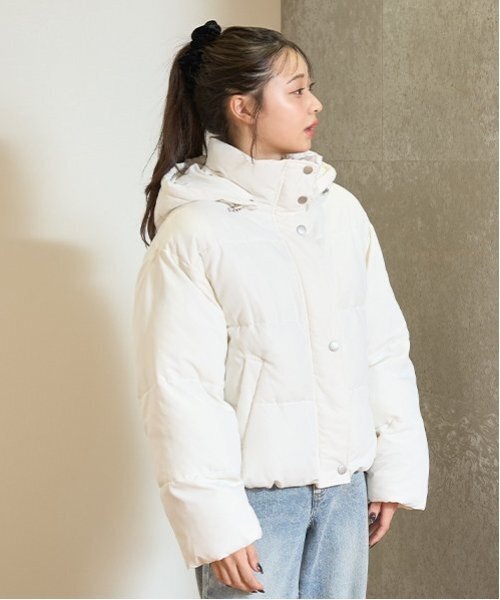 LOVETOXIC(ラブトキシック)の「パフィショートブルゾン(ブルゾン・キッズ・ブラック/オフホワイト/ピンク/ライトカーキ・S/M/L)」の8枚目の写真