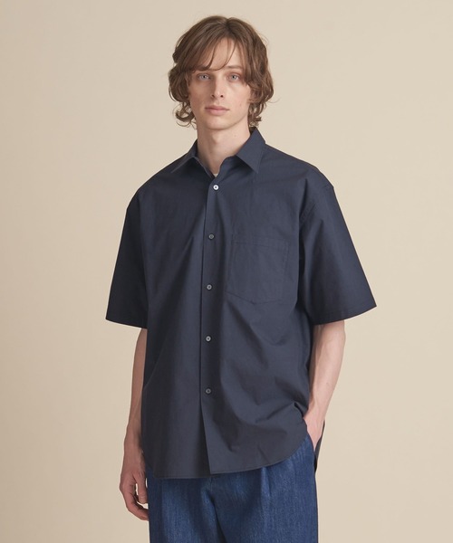 UNITED ARROWS（ユナイテッドアローズ）の「【マルチサイズ】タイプライター ワイドフォルム レギュラーカラー ショートスリーブシャツ（シャツ/ブラウス・メンズ・ライトブルー/オリーブ/ブラック/ホワイト/ベージュ/ネイビー・マルチサイズ）」の6枚目の写真
